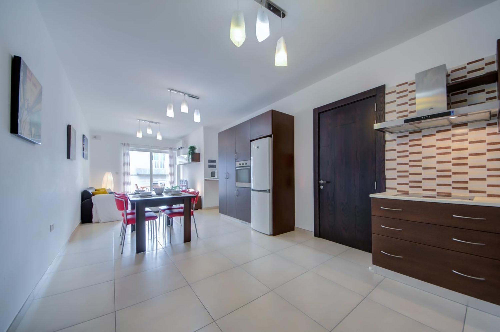 Prime Location, Modern Apartment In St Julian'S, Paceville, Apt 8 By Vaganza San Ġiljan Buitenkant foto